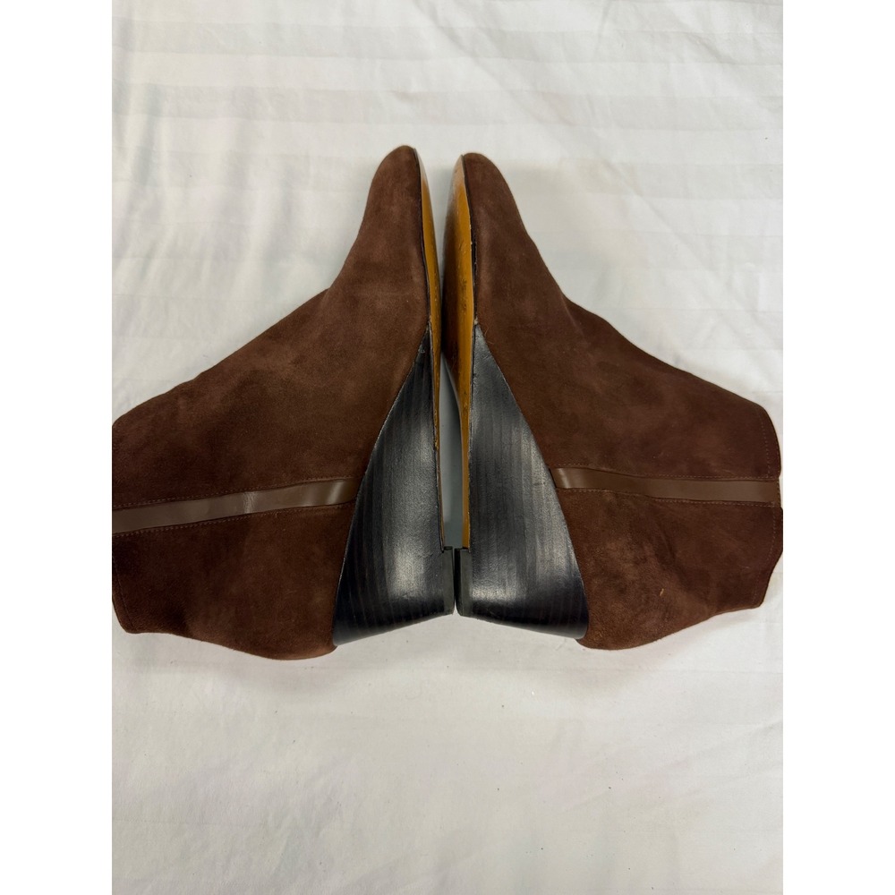 Coach Brown Suede Wedge Ankle Boots Pointed Toe Side Zip Fall Classic
Lux